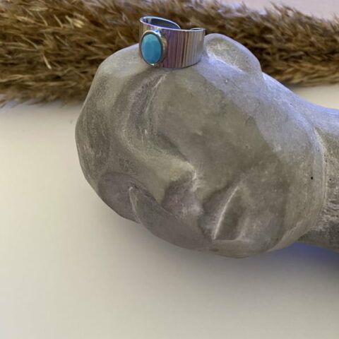 Zircon Ring (Blue Light)