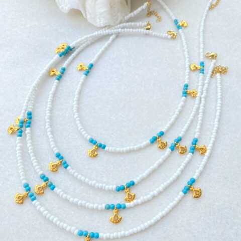 Kολιέ με χρυσά στοιχεία tribal