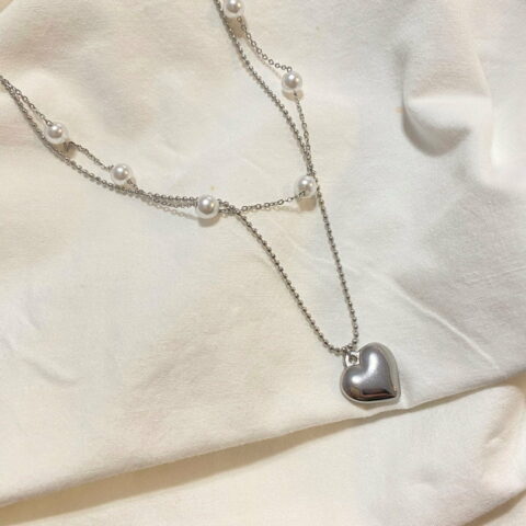 Necklace Layering Pearls With Heart(Valentine Day)
