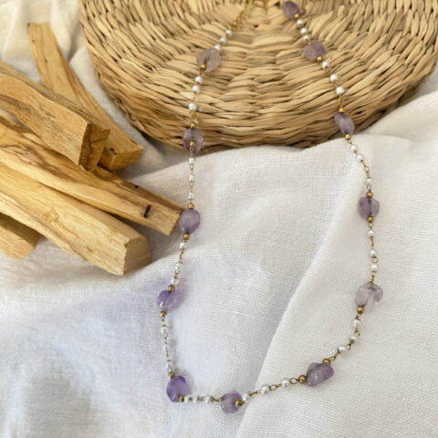 Ροζάριο με μωβ πέτρες