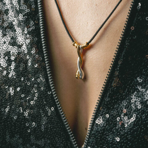 Γούρι 2024 Με Κορδόνι