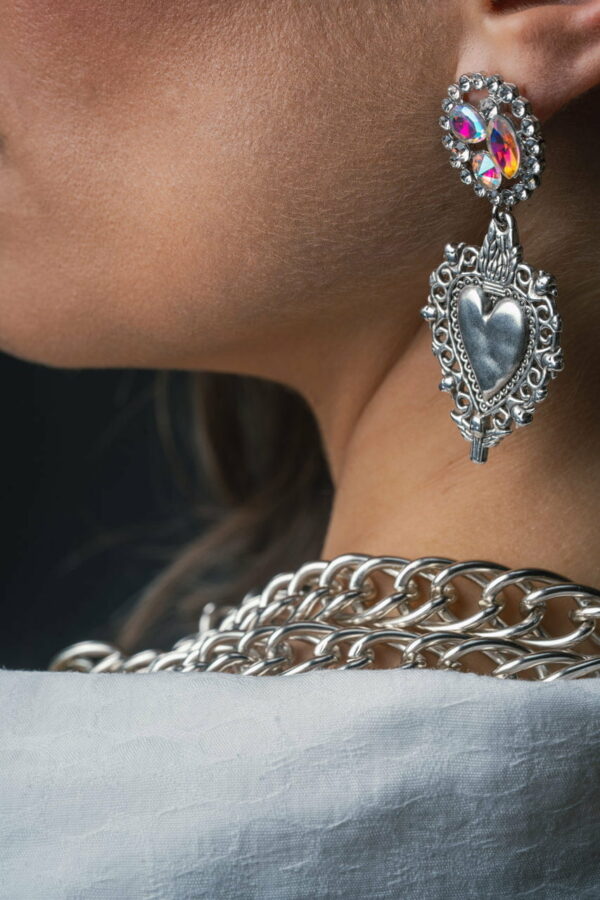 Heart Event Triple Iridescent Earring