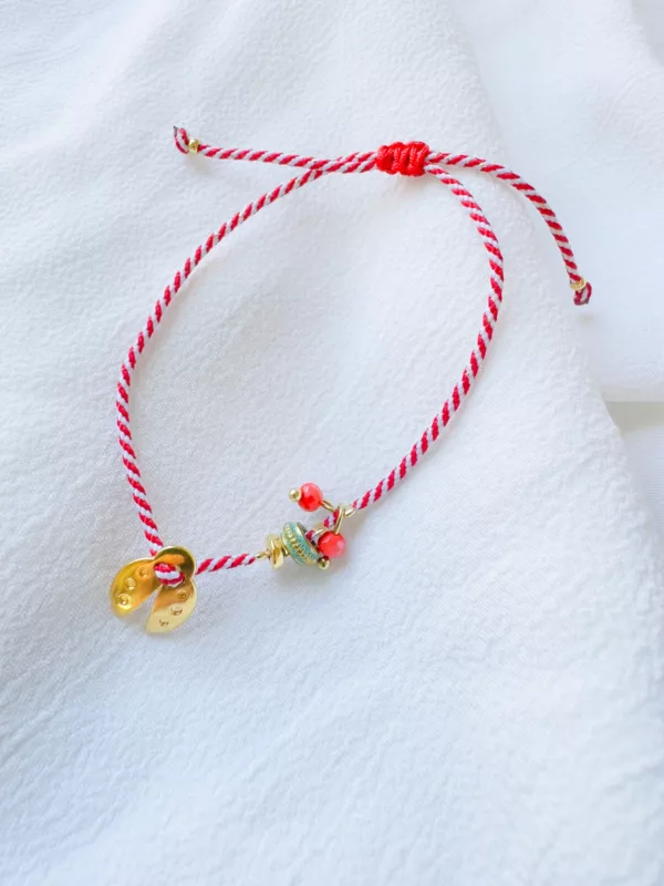 Small ladybug with beads