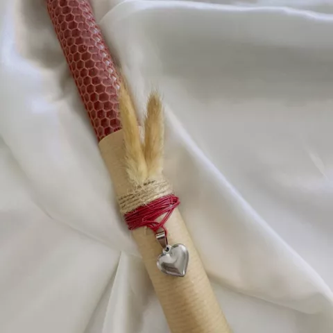 Fresh flower candles with necklace