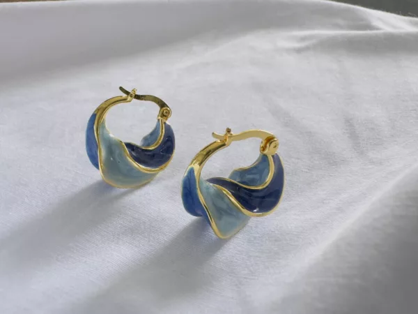 Wave earrings