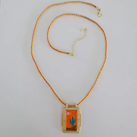 Savannah necklace with braided cord, gold-plated charm and zircon detail
