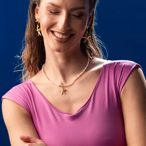 Valencia necklace with freshwater pearls and steel elements