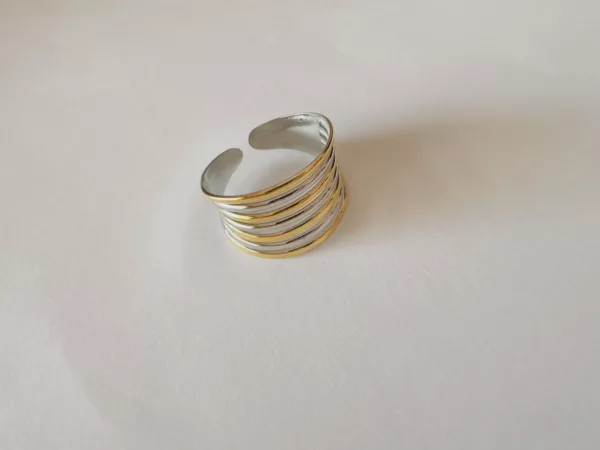 Icelora Ring