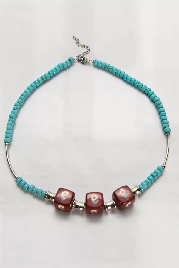 Dazy Necklace