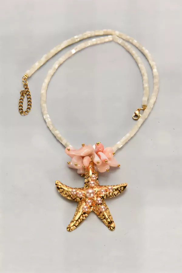 Tuent pink Necklace